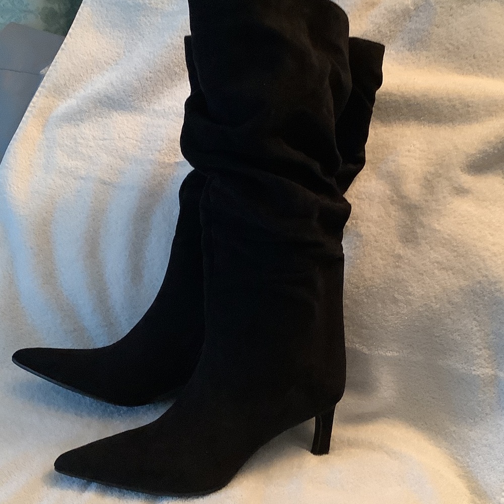 Slouchy Pointed-Toe Black Knee Boots with Slim Heel - Women